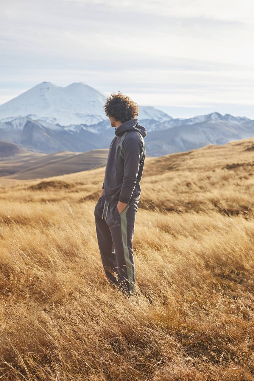 Костюм мужской