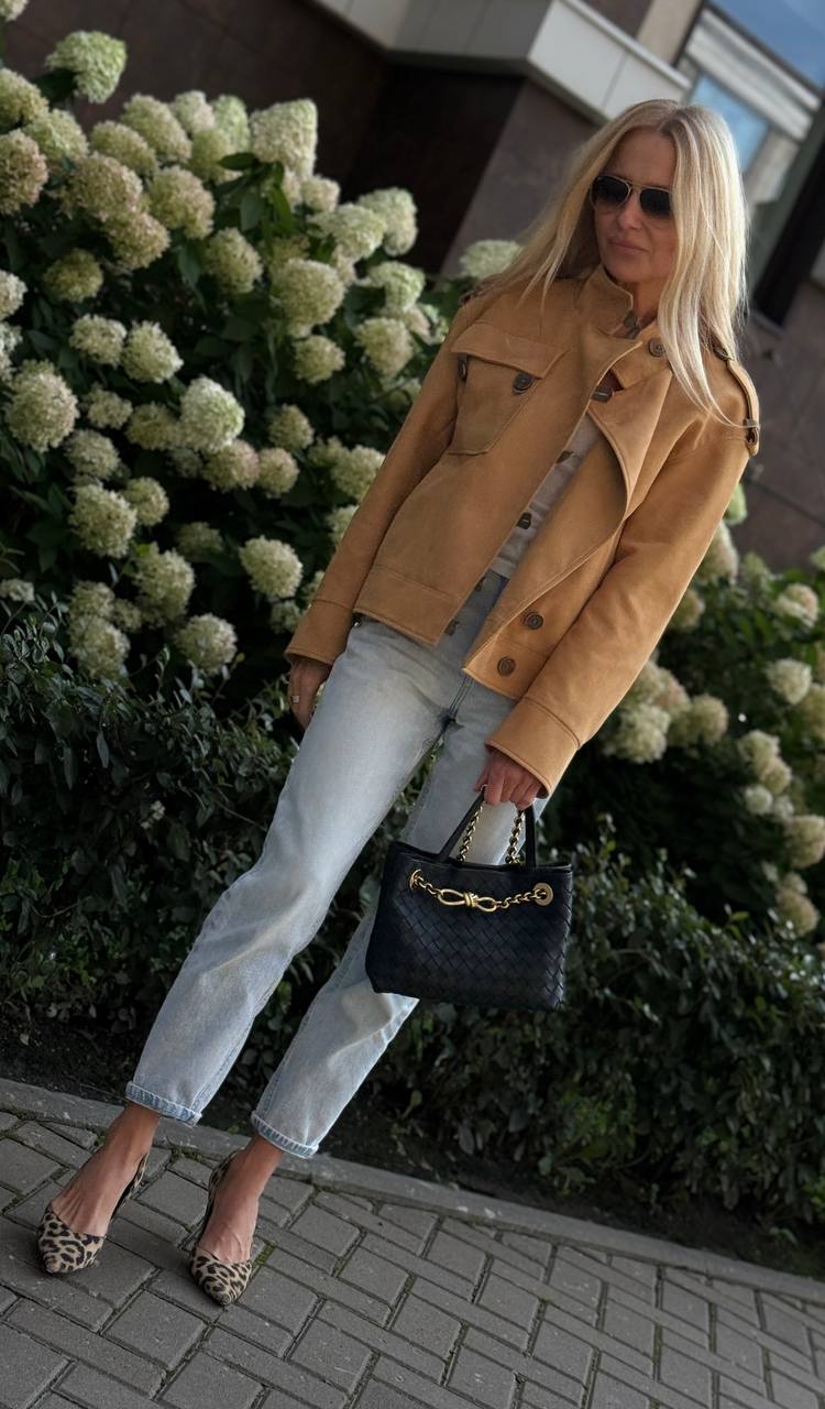 Жакет из замши